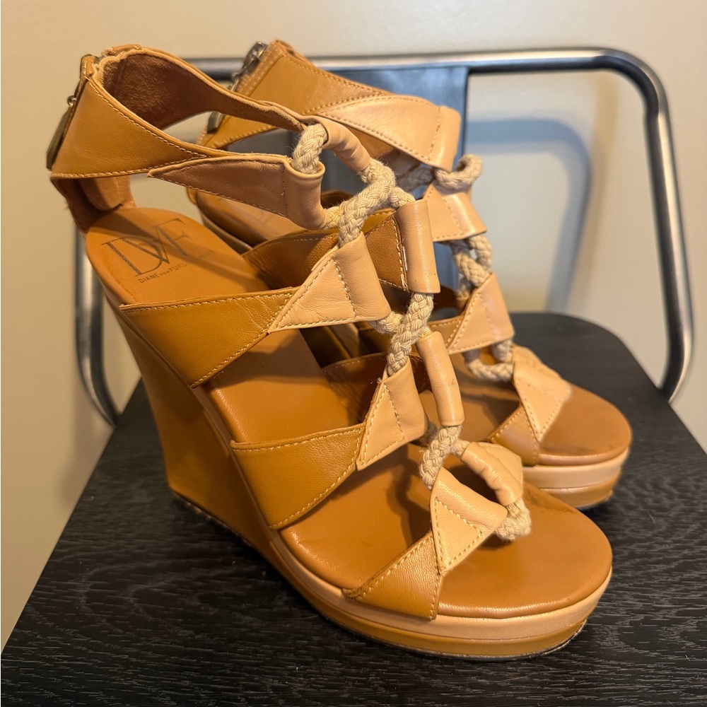 DVF Diane von Furstenberg Camel Leather Rope Wedge Sandals 7M